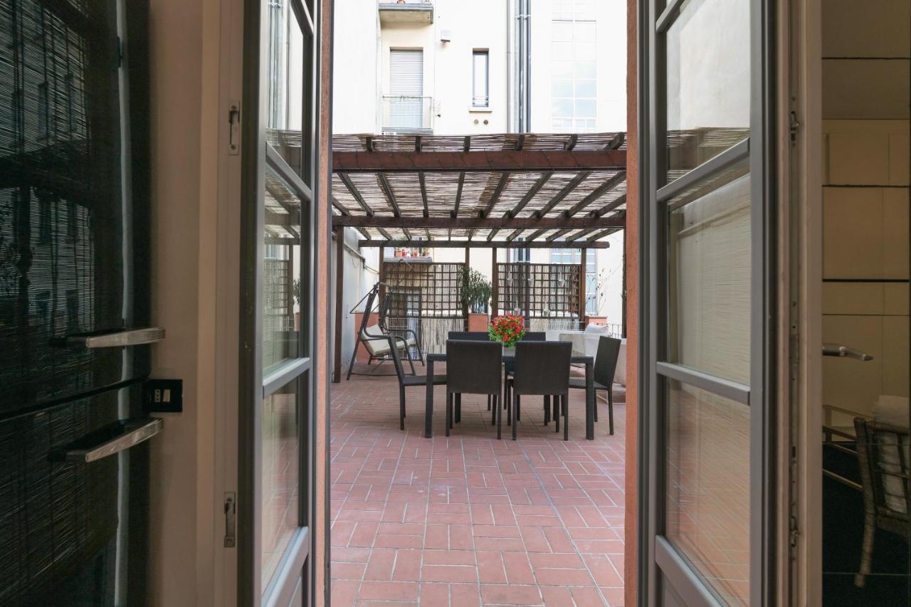 Elegant Corso Venezia Terrace Apt Milan Exterior photo